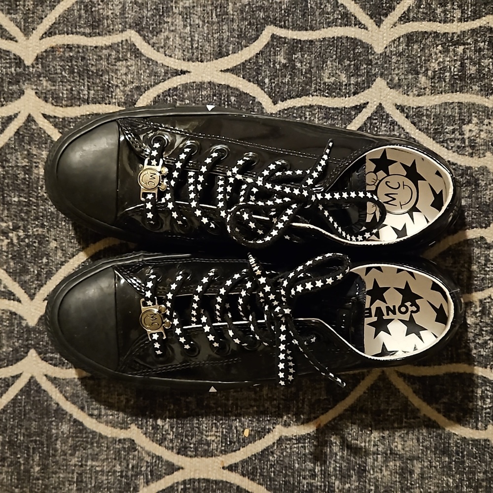 Miley Cyrus Stars Converse CTAS